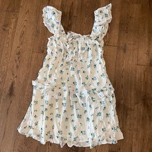 Weworewhat ruffle floral mini dress size L (fits large)